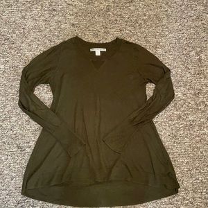 Women’s size M sweater brand name Wearing Your Heart On Your Sleeve